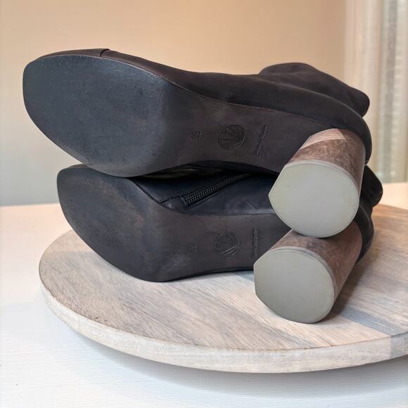 Coclico Black Leather Ankle Boots w/ Sculpted Wood Block Heel EU 39 US Size 8.5 - Picture 6 of 14